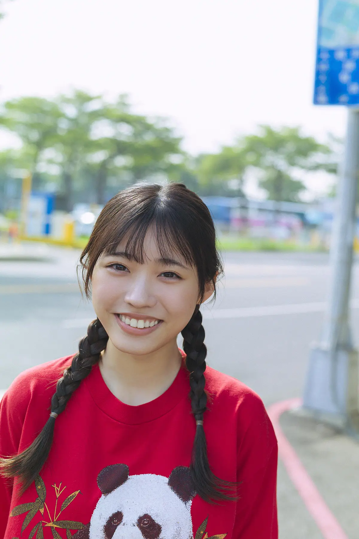 金澤亜美 月刊バズフィード】金澤亜美がBuzzFeedの「表紙」に登場。インタビュー